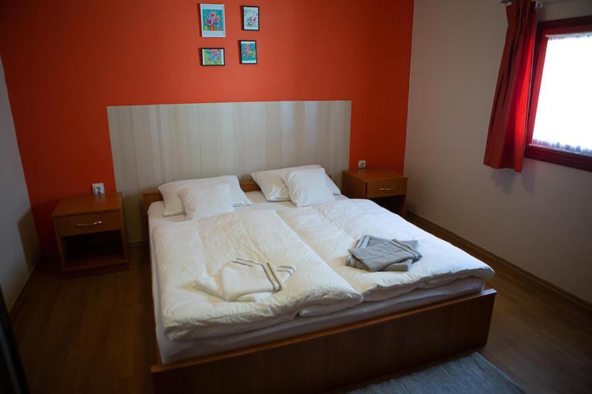 Bed and Breakfast V8-Kelemen Panzio Мако Екстер'єр фото